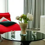 Max Luxury - Servizio Inclusa Пескичи
