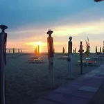 Max Luxury - Servizio Inclusa Пескичи