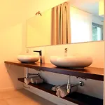 Max Luxury - Servizio Inclusa Отель типа 