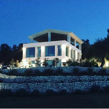 B&B Max Luxury - Servizio Inclusa 4*
