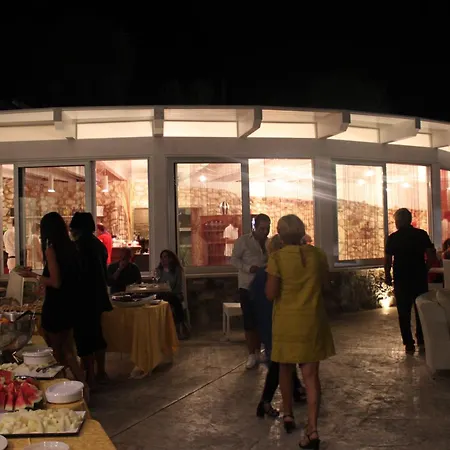 Max Luxury - Servizio Inclusa Bed & Breakfast