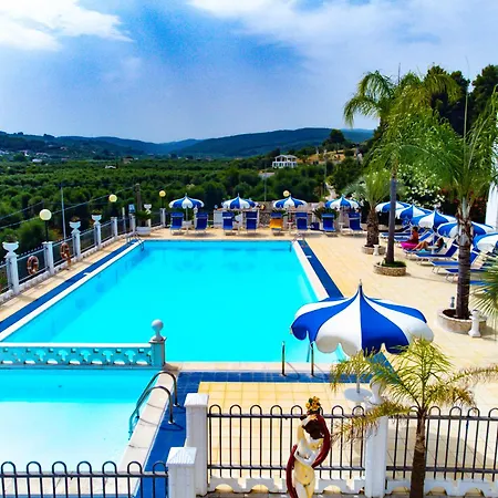 Bed & Breakfast Max Luxury - Servizio Inclusa