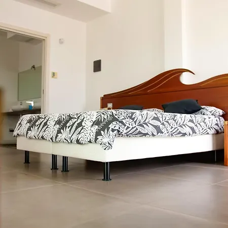 Max Luxury - Servizio Inclusa Peschici