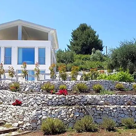 Max Luxury - Servizio Inclusa