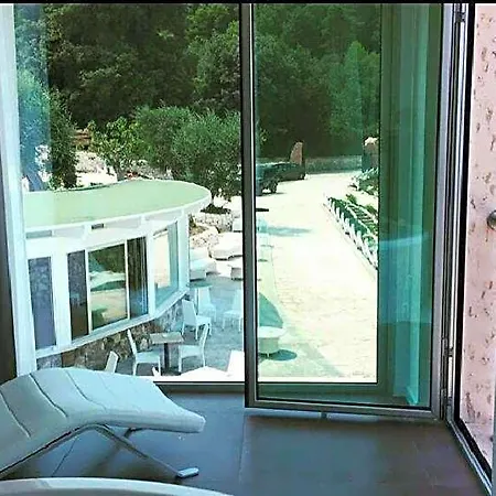 Max Luxury - Servizio Inclusa 4*