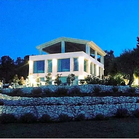 Bed & Breakfast Max Luxury - Servizio Inclusa