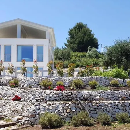 Max Luxury - Servizio Inclusa Bed & Breakfast *