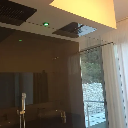 Max Luxury - Servizio Inclusa Bed & Breakfast