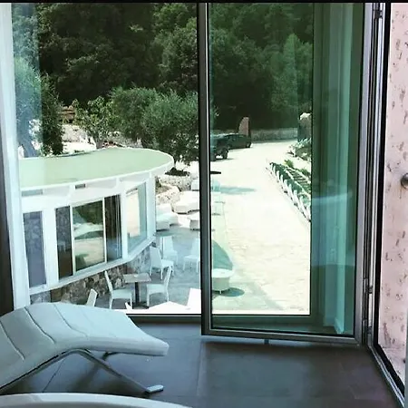 Bed & Breakfast Max Luxury - Servizio Inclusa *