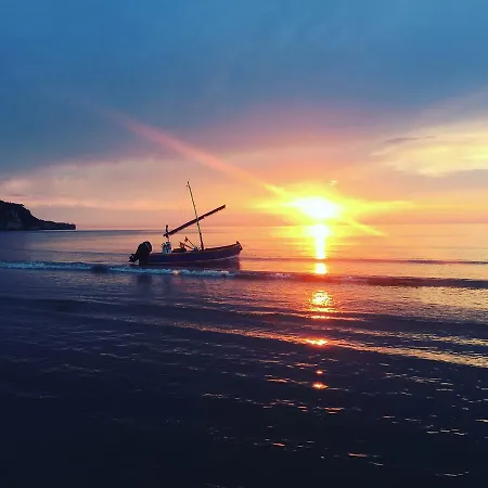 Max Luxury - Servizio Inclusa Bed & Breakfast 4*