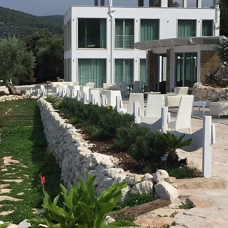 Bed & Breakfast Max Luxury - Servizio Inclusa Peschici