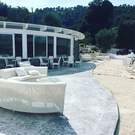 Max Luxury - Servizio Inclusa Bed & Breakfast