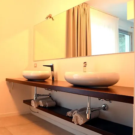 Max Luxury - Servizio Inclusa Bed & Breakfast *