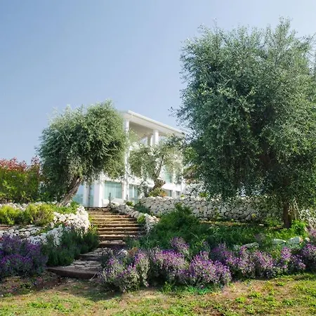 Bed & Breakfast Max Luxury - Servizio Inclusa