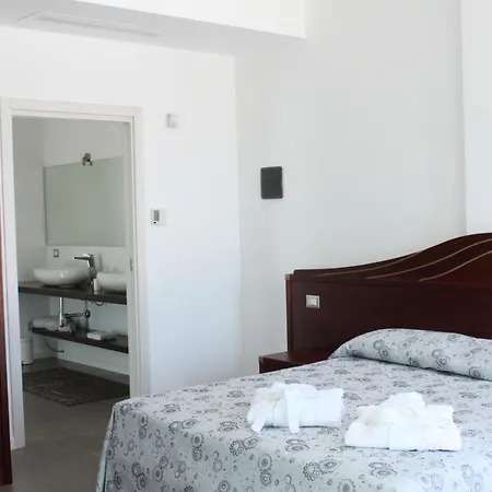 Bed & Breakfast Max Luxury - Servizio Inclusa Peschici