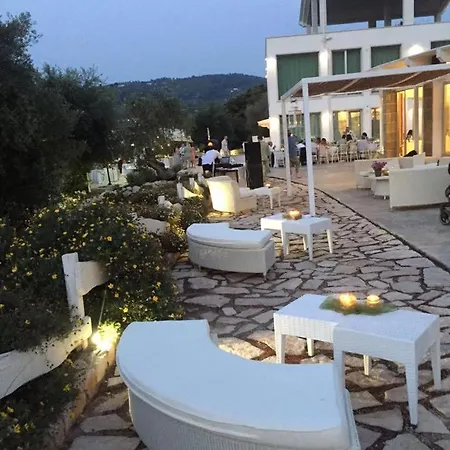 Max Luxury - Servizio Inclusa 4* Peschici