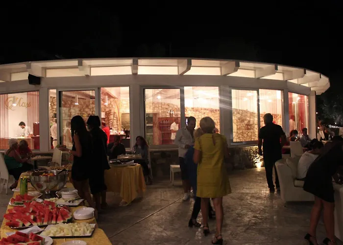 Max Luxury - Servizio Inclusa Bed & Breakfast