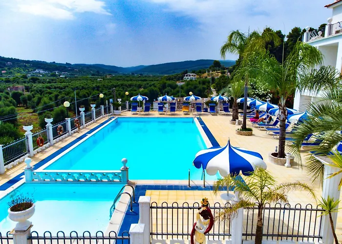 לינה וארוחת בוקר Max Luxury - Servizio Inclusa