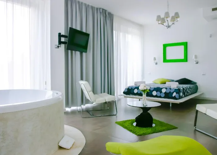לינה וארוחת בוקר Max Luxury - Servizio Inclusa
