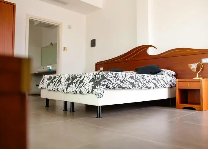 Max Luxury - Servizio Inclusa פסקיצ'י