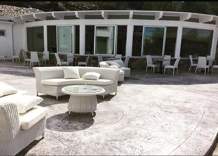 Max Luxury - Servizio Inclusa