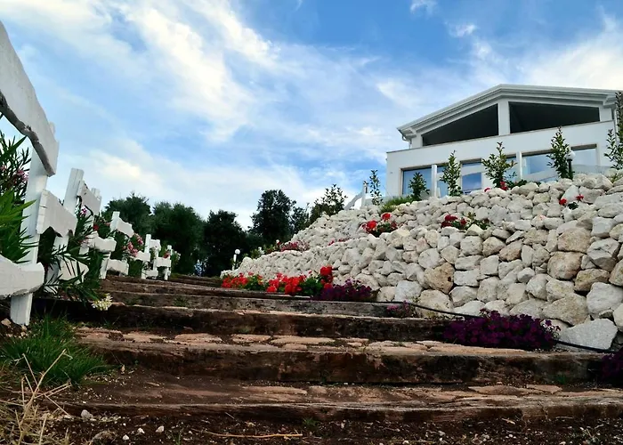 Bed & Breakfast Max Luxury - Servizio Inclusa